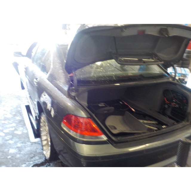 Seatbelt left rear BMW 7 serie (E65/E66/E67) (2001 - 2005) Sedan 735i,Li 3.6 V8 32V (N62-B36A)