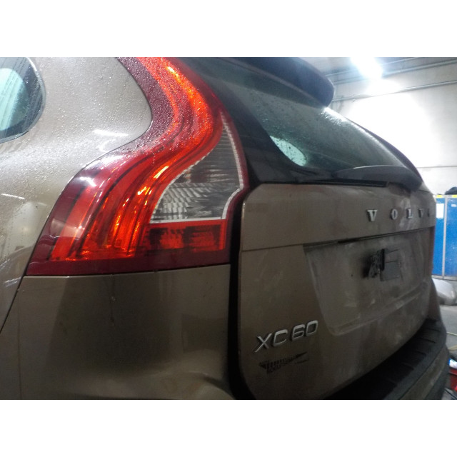 Door rear left Volvo XC60 I (DZ) (2009 - 2012) 2.0 T 16V (B4204T6)