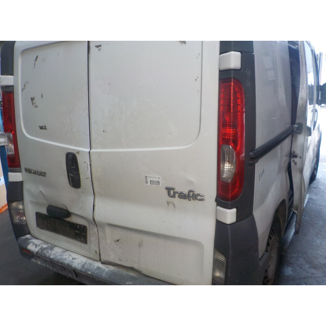 Outside mirror right electric Renault Trafic New (FL) (2006 - present) Van 2.0 dCi 16V 115 (M9R-780)