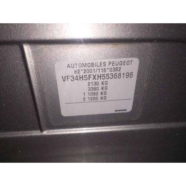 Door front left Peugeot 308 SW (4E/H) (2007 - 2014) Combi 5-drs 1.6 16V THP 150 (EP6DT(5FX))
