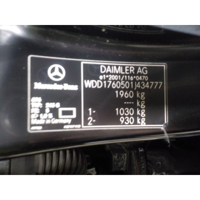 Steering wheel Mercedes-Benz A (W176) (2015 - 2018) Hatchback 2.0 A-250 Turbo 16V (M270.920(Euro 6))