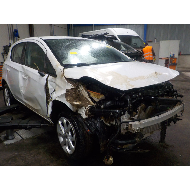 Front wing left Vauxhall / Opel Corsa E (2014 - 2019) Hatchback 1.0 SIDI Turbo 12V (B10XFT(Euro 6))
