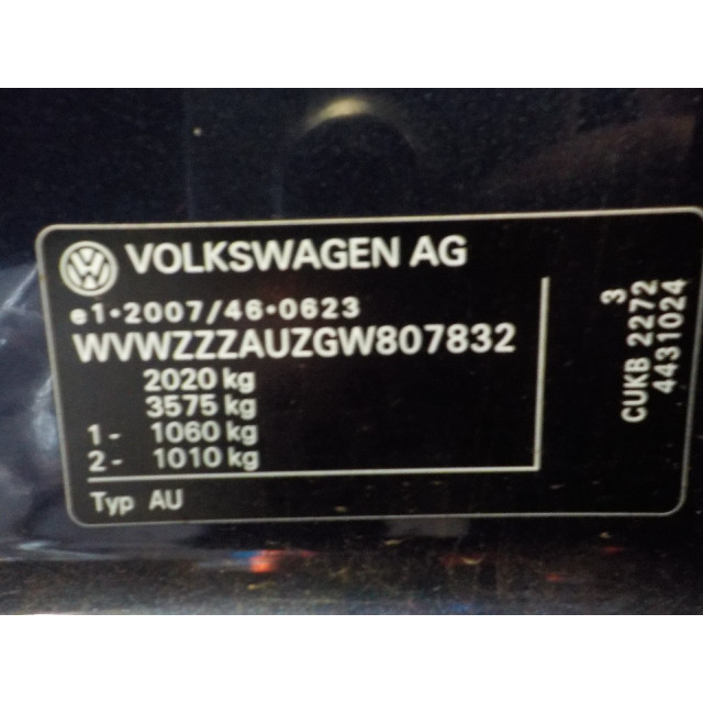 Brake master cylinder Volkswagen Golf VII (AUA) (2014 - 2020) Hatchback 1.4 GTE 16V (CUKB)