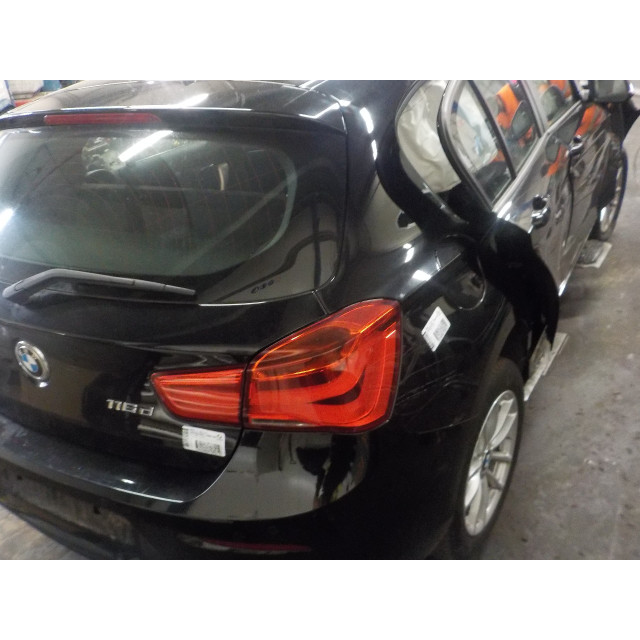 Locking mechanism door electric central locking rear right BMW 1 serie (F20) (2015 - 2019) Hatchback 5-drs 116d 1.5 12V TwinPower (B37-D15A)