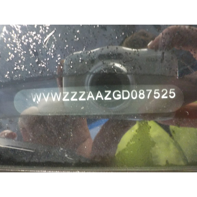 Front windscreen wiper motor Volkswagen Up! (121) (2011 - 2020) Hatchback 1.0 12V 60 (CHYA)