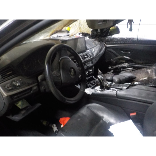 Locking mechanism door electric central locking rear right BMW 5 serie (F10) (2010 - 2011) Sedan 530d 24V (N57-D30A)