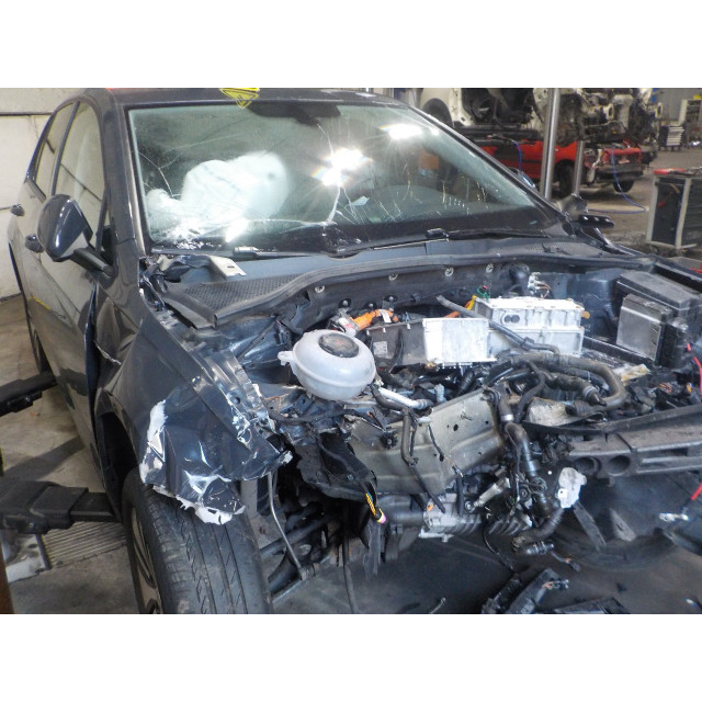 Fuel filler flap Volkswagen Golf VII (AUA) (2016 - 2021) Hatchback e-Golf (EAZA)