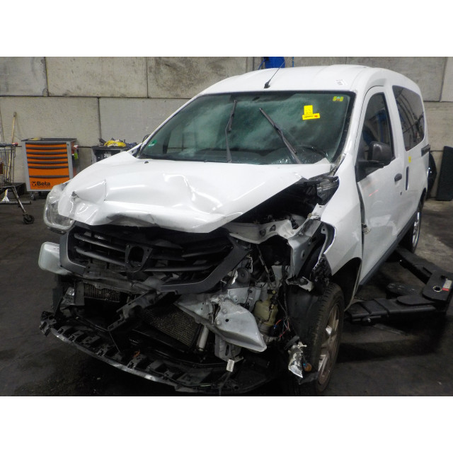 Outside mirror right Dacia Dokker (0S) (2015 - present) MPV 1.5 dCi 90 (K9K-626(K9K-E6))