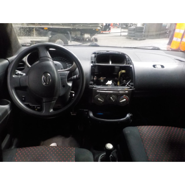 Seatbelt left front Daihatsu Sirion 2 (M3) (2008 - 2009) Hatchback 1.5 16V (3SZ-VE)