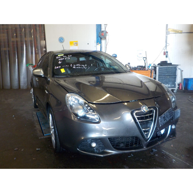 Gas strut set front Alfa Romeo Giulietta (940) (2010 - 2020) Hatchback 2.0 JTDm 16V 170 (940.A.4000)