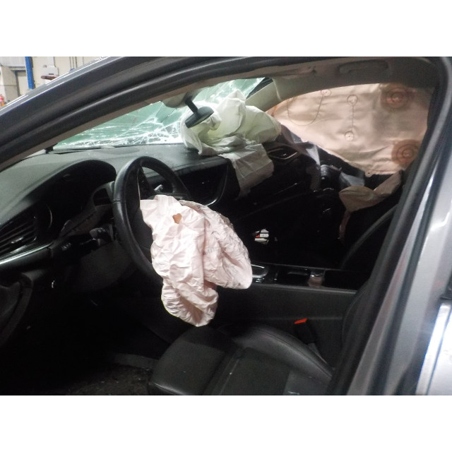 Curtain airbag left Vauxhall / Opel Insignia Sports Tourer (2017 - present) Combi 2.0 GSi Turbo 16V 4x4 (B20NFT(Euro 6))