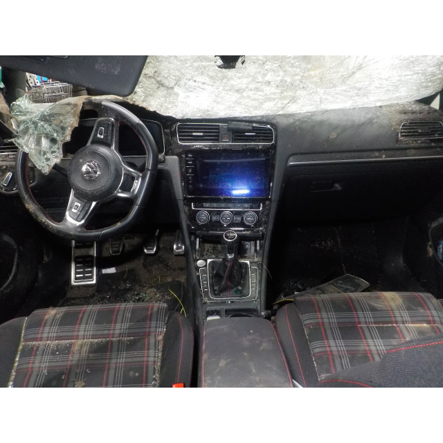 Window mechanism front right Volkswagen Golf VII (AUA) (2017 - 2020) Hatchback 2.0 GTI 16V Performance Package (DLBA)