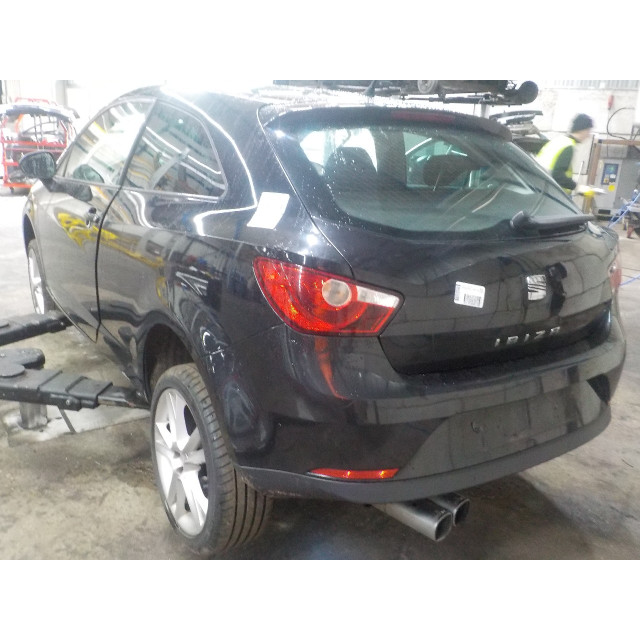 Outside mirror right electric Seat Ibiza IV SC (6J1) (2008 - 2015) Hatchback 3-drs 1.4 16V (BXW)