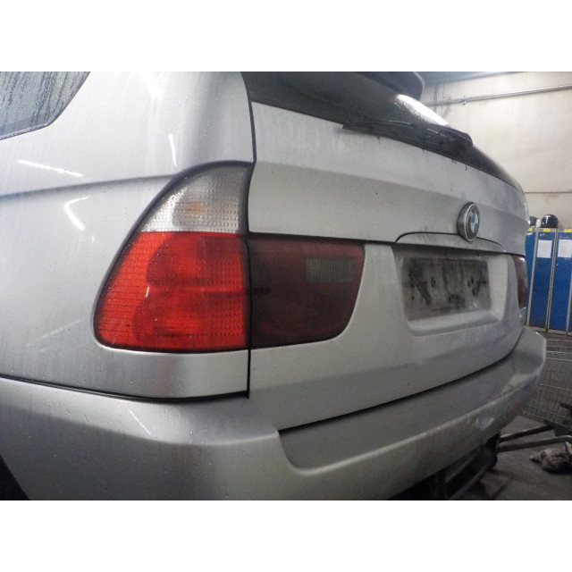 Door rear right BMW X5 (E53) (2001 - 2003) SUV 3.0d 24V (M57-D30(306D1))
