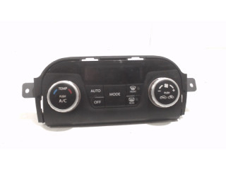 Heater control panel Suzuki SX4 (EY/GY) (2009 - present) SUV 1.6 16V 4x2 (M16A VVT)