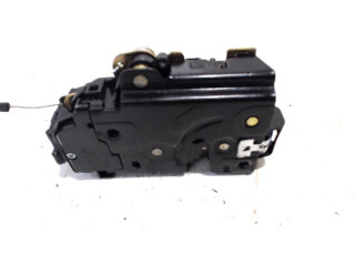 Locking mechanism door electric central locking front right Seat Arosa (6H1) (1997 - 2004) Hatchback 3-drs 1.4 MPi (APQ)