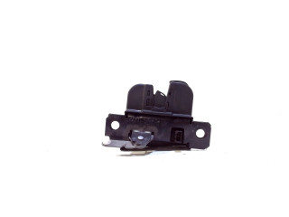 Locking mechanism door electric central locking right Volkswagen Caddy Combi III (2KB/2KJ) (2010 - 2015) MPV 2.0 TDI 4Motion (CFHF)
