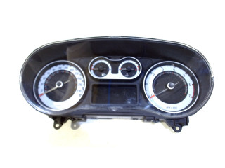 Cockpit Fiat 500L (199) (2013 - present) MPV 1.4 Turbo 16V (940.B.7000(Euro 6))