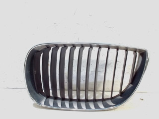 Headlamp grille left BMW 1 serie (E81) (2003 - 2012) 1 serie (E87/87N) 5-Drs. 120d 16V (M47N(204D4))