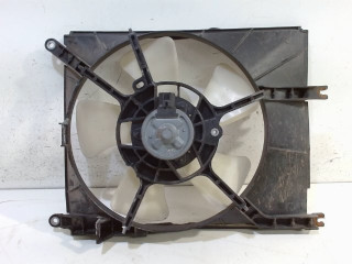Cooling fan motor Daihatsu Sirion 2 (M3) (2005 - 2013) Hatchback 1.0 12V DVVT (1KR-FE)
