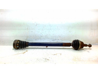 Driveshaft front right Volkswagen New Beetle (9C1/9G1) (1998 - 2010) Hatchback 3-drs 2.0 (AQY)