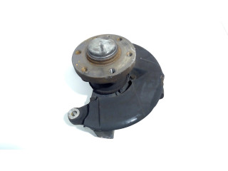 Hub front left Iveco New Daily V (2011 - 2014) Chassis-Cabine 26L11, 26L11D, 35C11D, 35S11, 40C11 (F1AE3481A(Euro 5))