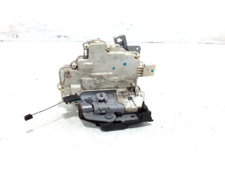 Locking mechanism door electric central locking front right Seat Toledo (5P2) (2004 - 2009) MPV 1.6 (BSE)