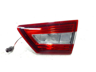 Tail light boot lid right Renault Clio IV (5R) (2012 - present) Hatchback 5-drs 0.9 Energy TCE 90 12V (H4B-400(H4B-A4))