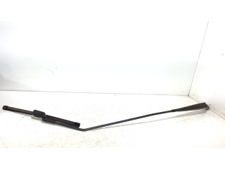 Wiper front right Renault Zoé (AG) (2012 - present) Hatchback 5-drs 65kW (5AM-450(5AM-B4))