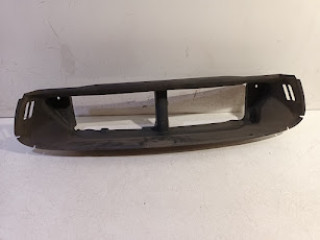 Air grille Volvo V40 Cross Country (MZ) (2012 - 2016) 1.6 D2 (D4162T)