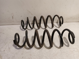 Coil spring rear left or right interchangeable Toyota C-HR (X1/X5) (2016 - present) SUV 1.8 16V Hybrid (2ZRFXE)