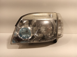Left headlight Nissan/Datsun X-Trail (T30) (2001 - 2013) SUV 2.0 16V 4x2 (QR20DE)