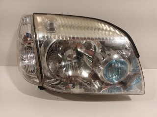 Right headlight Nissan/Datsun X-Trail (T30) (2001 - 2013) SUV 2.0 16V 4x2 (QR20DE)