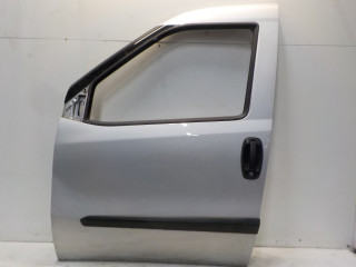 Door front left Vauxhall / Opel Combo (2012 - 2018) Van 1.6 CDTI 16V (A16FDH(Euro 5))