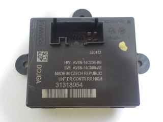 Control unit central locking Volvo V40 (MV) (2012 - 2014) 2.0 D4 20V (D5204T4)