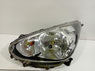 Left headlight Mitsubishi Space Star (A0) (2012 - present) Space Star Hatchback 1.0 12V Mivec AS&G (3A90)