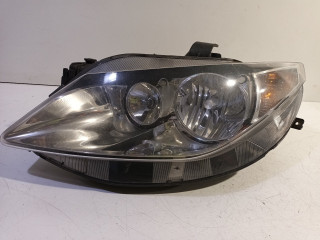 Left headlight Seat Ibiza IV SC (6J1) (2008 - 2015) Hatchback 3-drs 1.4 16V (BXW)