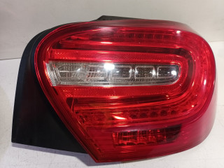 Tail light body right Mercedes-Benz A (W176) (2012 - 2018) Hatchback 1.6 A-180 16V (M270.910)