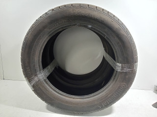 Tyre set 2 piece Winter 235/55 R18 continental Winter